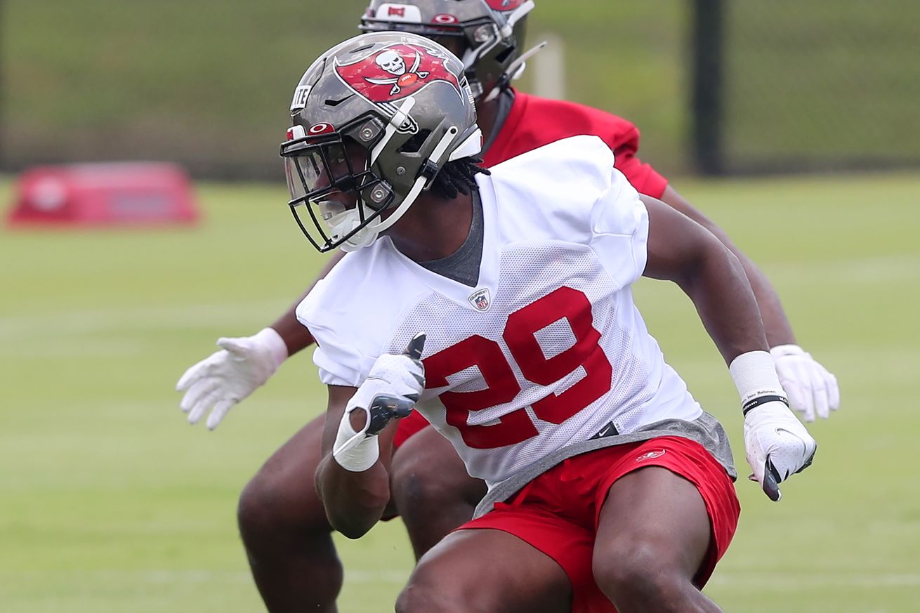 NFL: MAY 14 Tampa Bay Bucs Rookie Minicamp