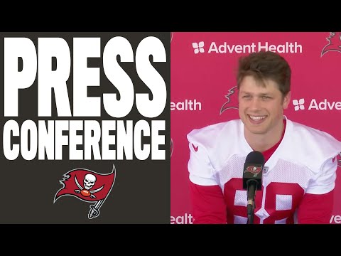 Cade Otton on Learning the Offense, Opportunity to Play With Tom Brady | Press Conference