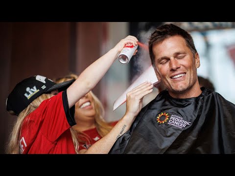 Watch: Bucs Host Eighth Annual Cut and Color For a Cure