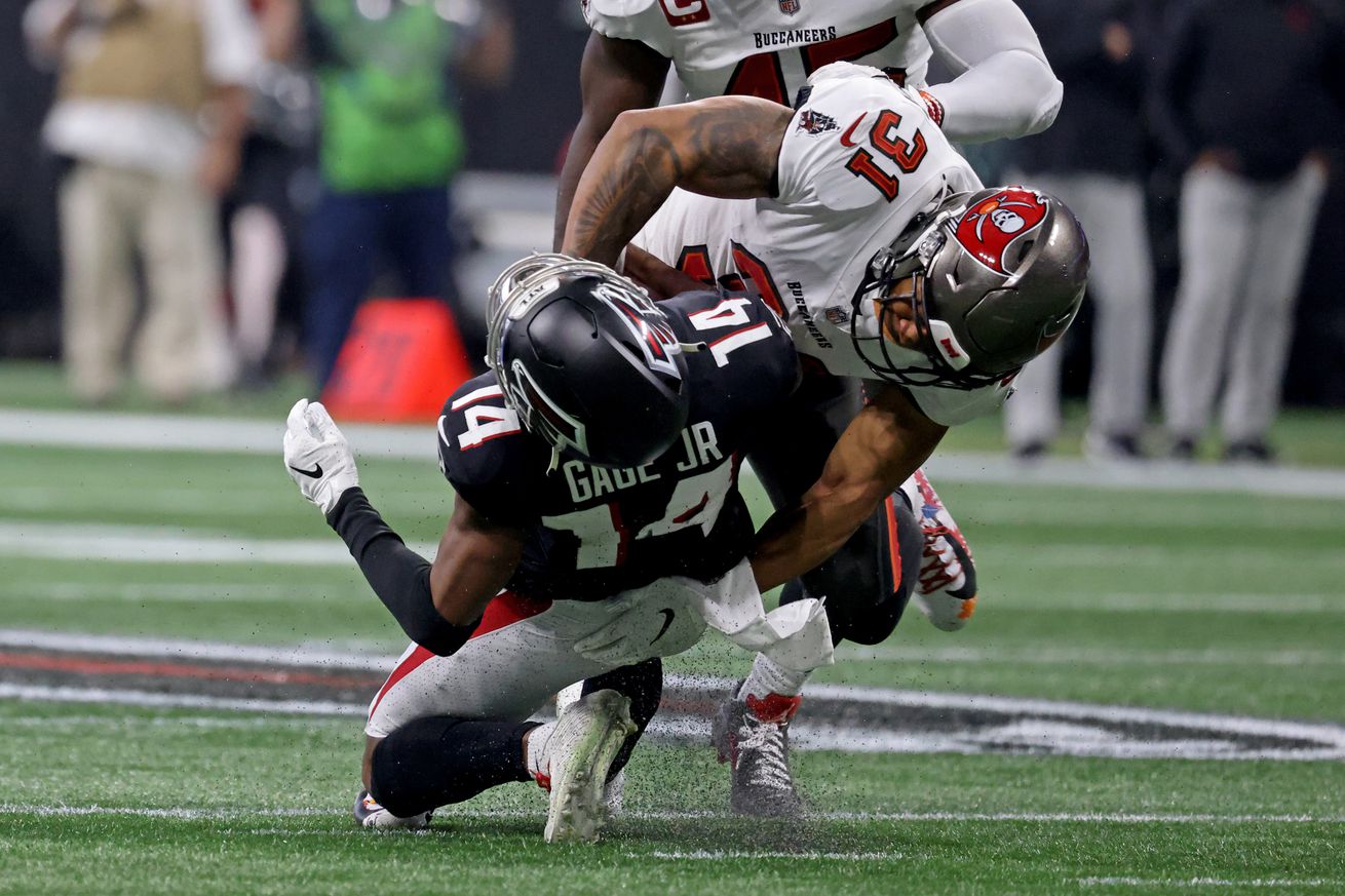 NFL: Tampa Bay Bucs at Atlanta Falcons