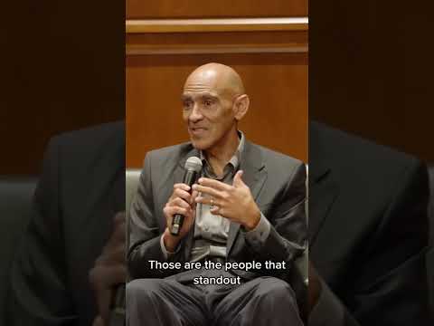 Looking for #careeradvice? Hall of Famer Tony Dungy shares his top 3 tips #shorts #womeninsports