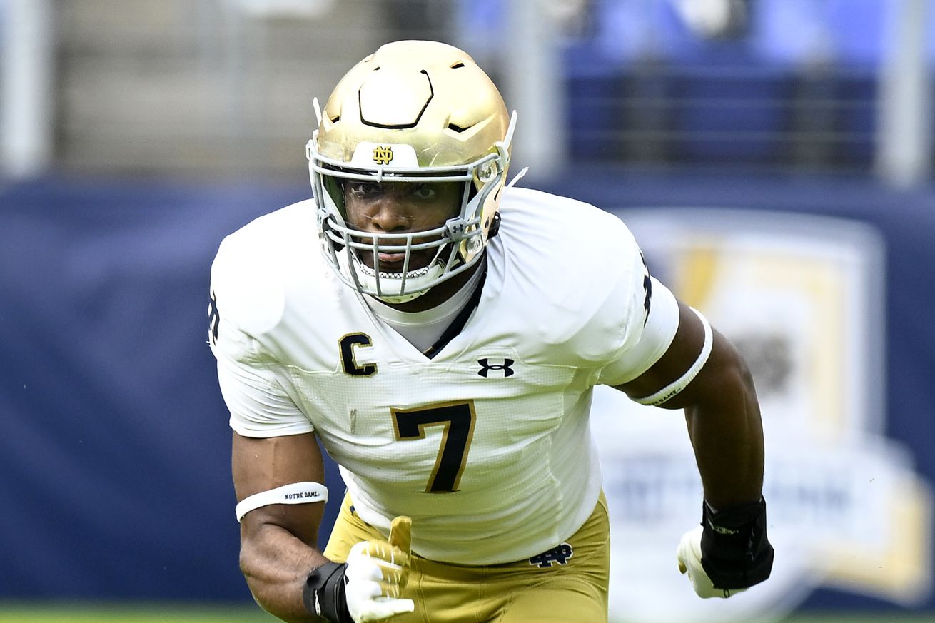 Notre Dame v Navy