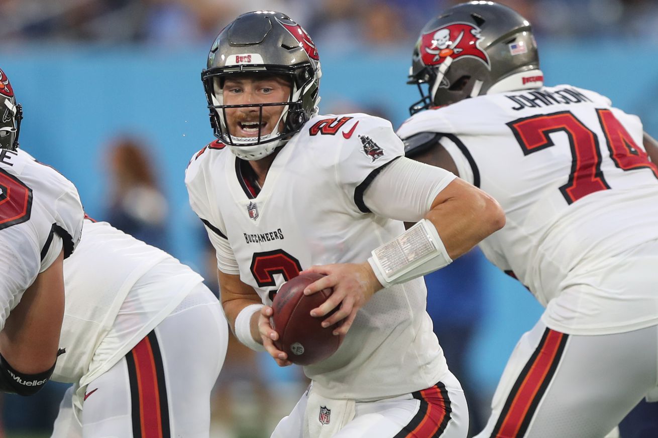 NFL: AUG 20 Preseason - Bucs at Titans