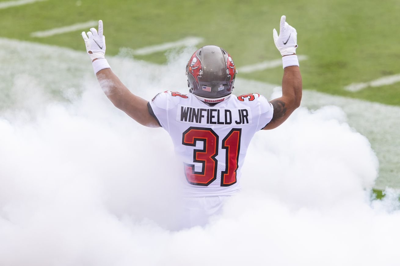 Los Angeles Chargers v Tampa Bay Bucs