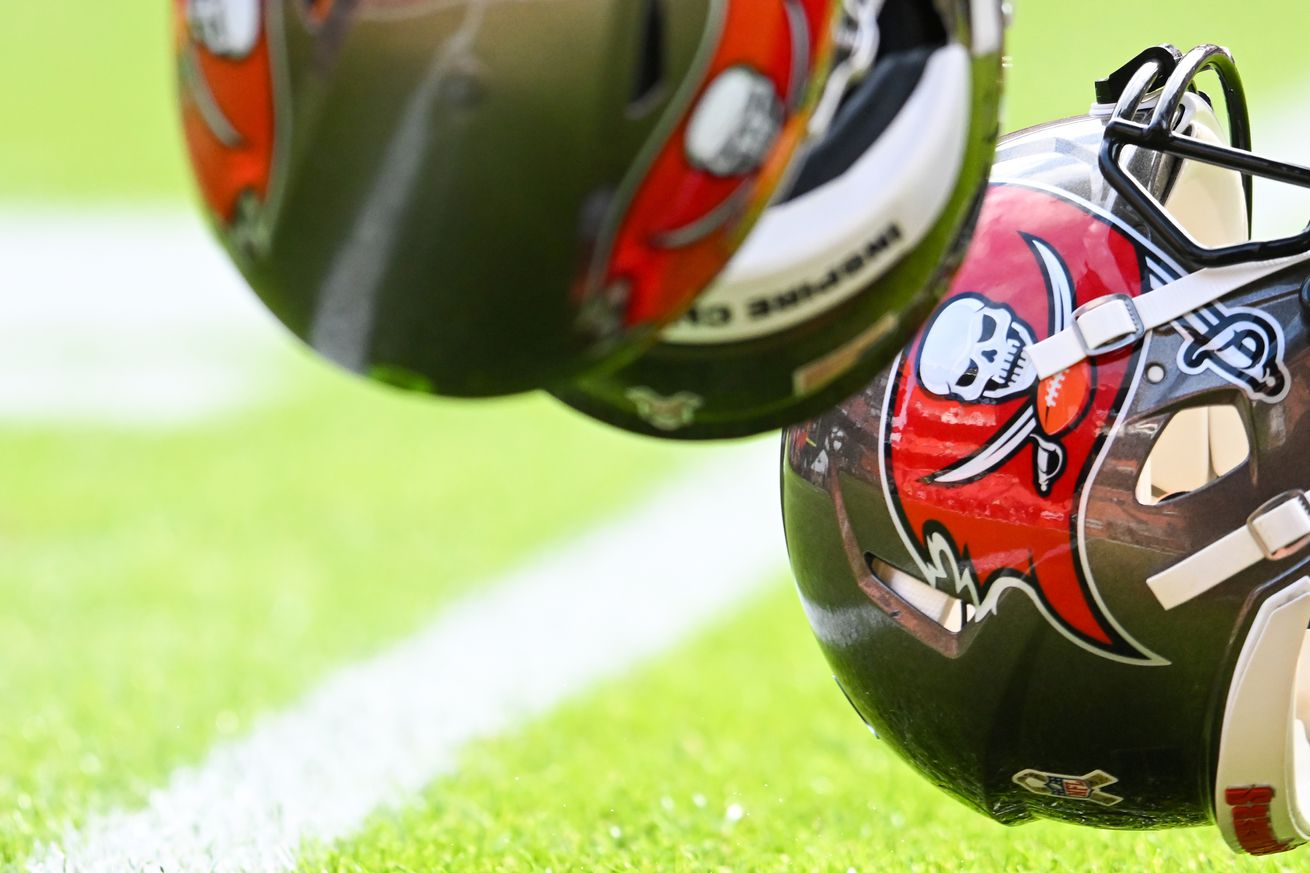 Tampa Bay Bucs v Cleveland Browns