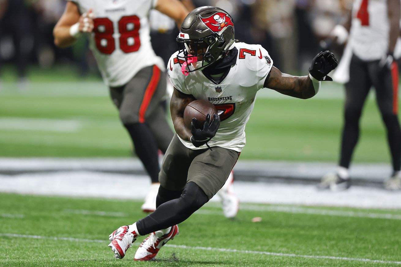 Tampa Bay Bucs v Atlanta Falcons