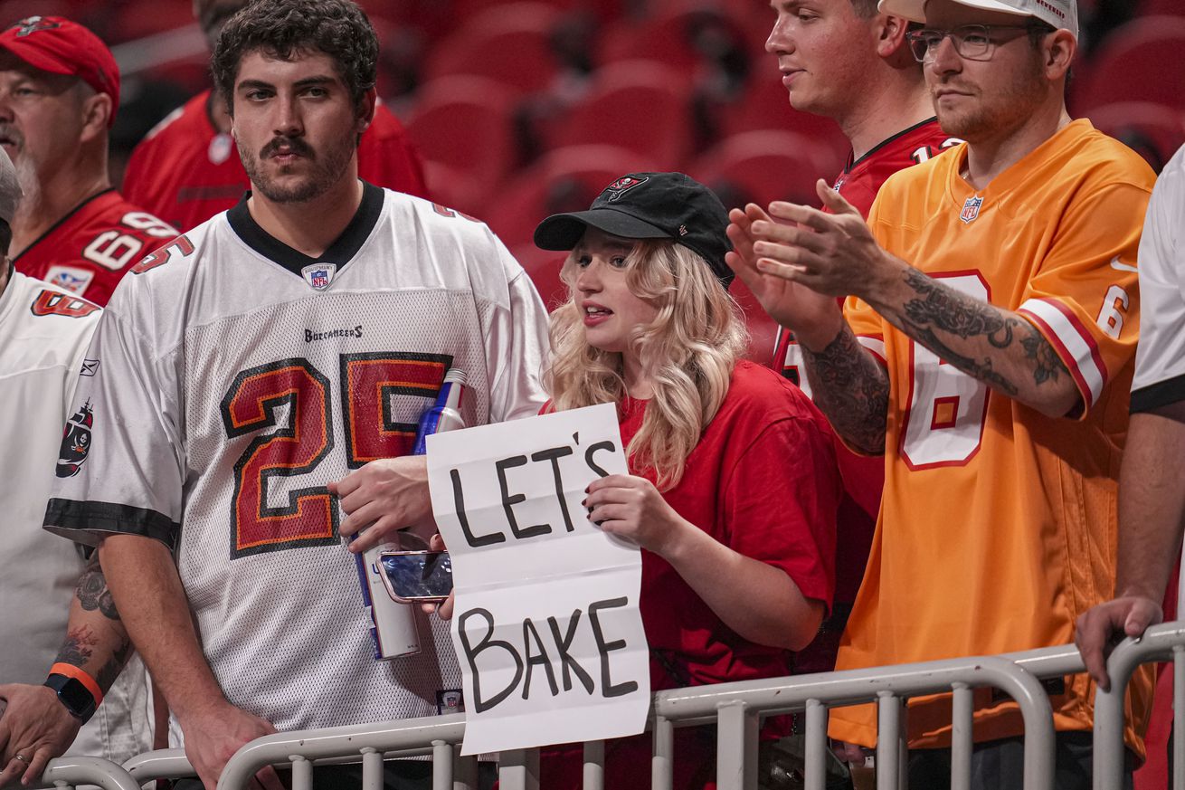 NFL: Tampa Bay Bucs at Atlanta Falcons
