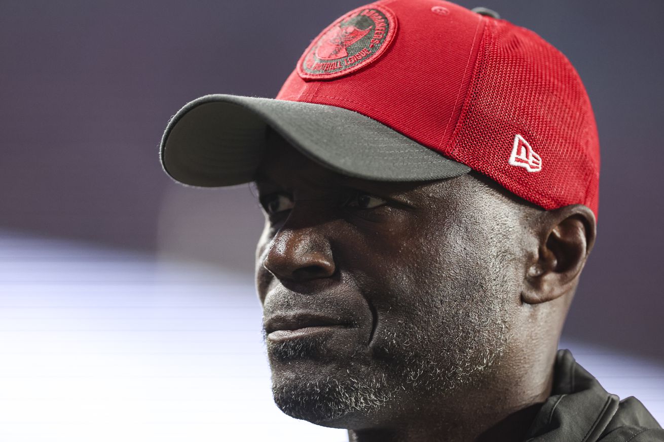 NFC Wild Card Playoffs - Philadelphia Eagles v Tampa Bay Bucs