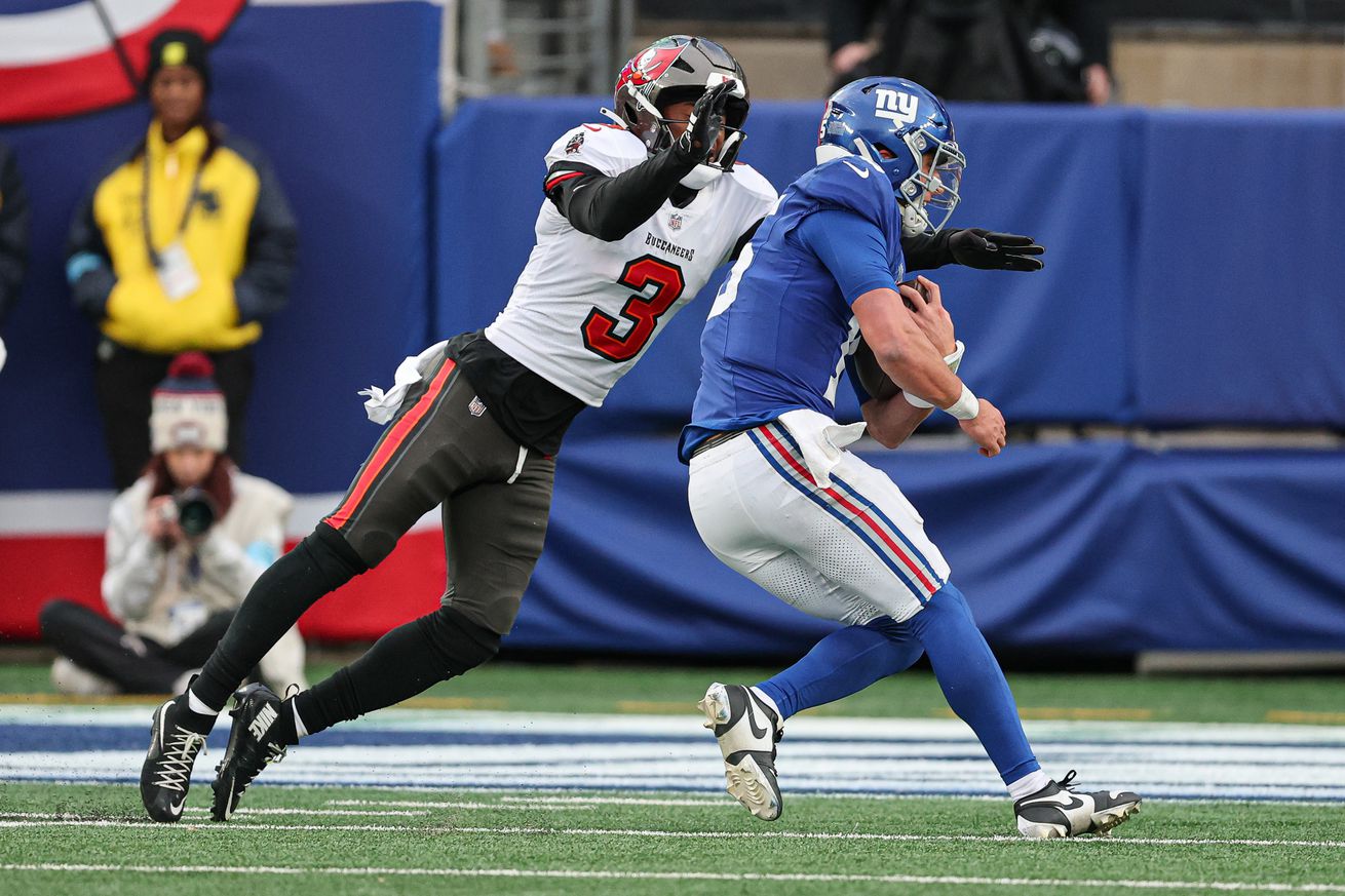 NFL: Tampa Bay Bucs at New York Giants