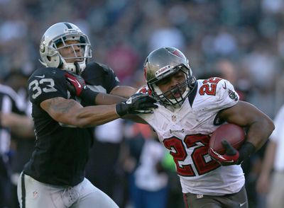 Tampa Bay Bucs v Oakland Raiders
