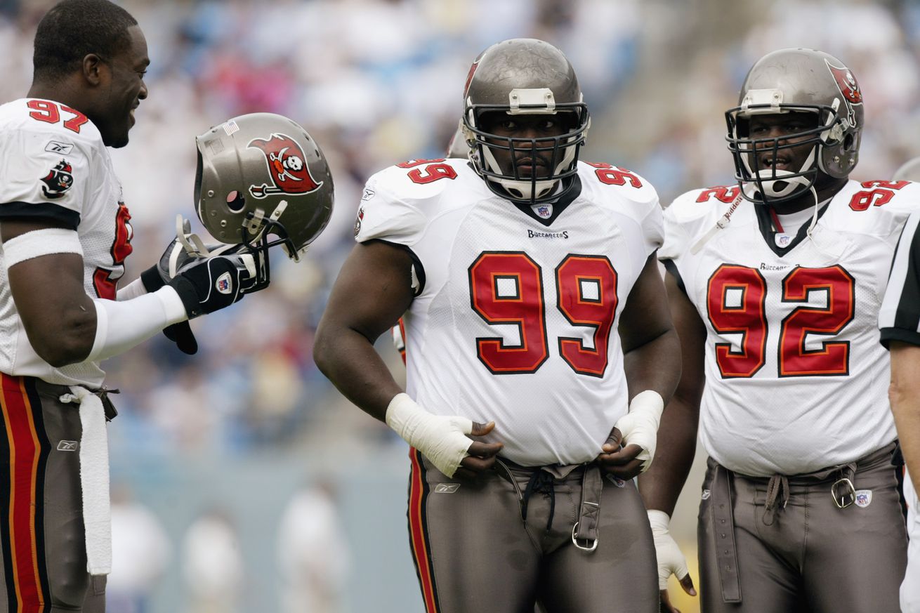 Bucs v Panthers