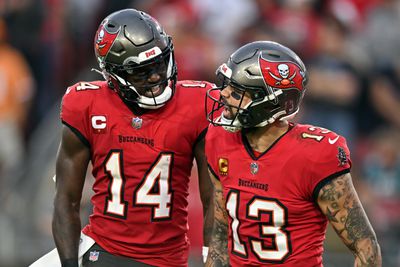 Jacksonville Jaguars v Tampa Bay Bucs