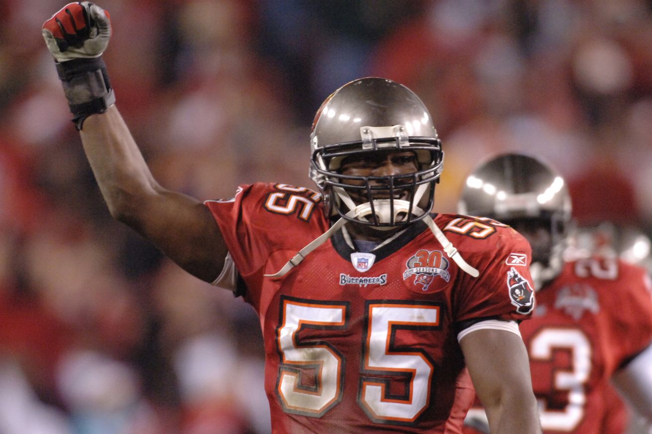 2005 NFC Wild Card Playoff Game - Washington Redskins vs Tampa Bay Bucs - January 7, 2006